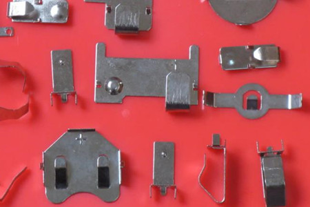 五金彈片加工尺寸不穩(wěn)定的原因及對(duì)策